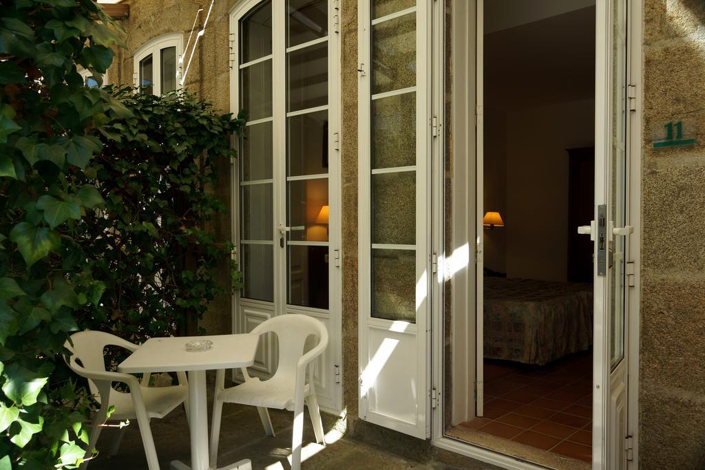 Pazo Almuzara Hotel Boborás Екстериор снимка