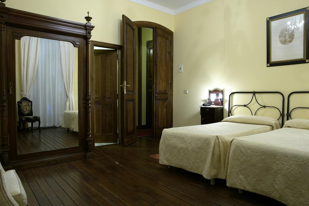 Pazo Almuzara Hotel Boborás Екстериор снимка